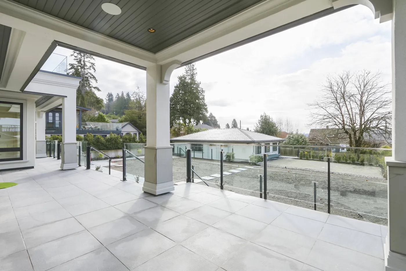 SWV-11-GOR — interior/exterior photograph 5
